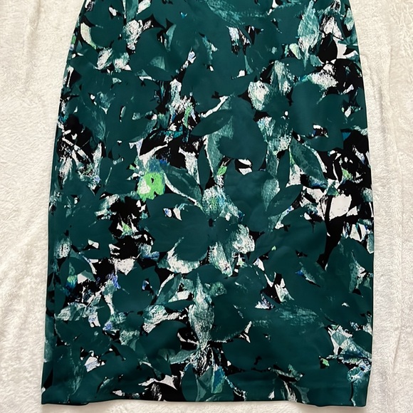 Maggy London dress - Picture 4 of 15